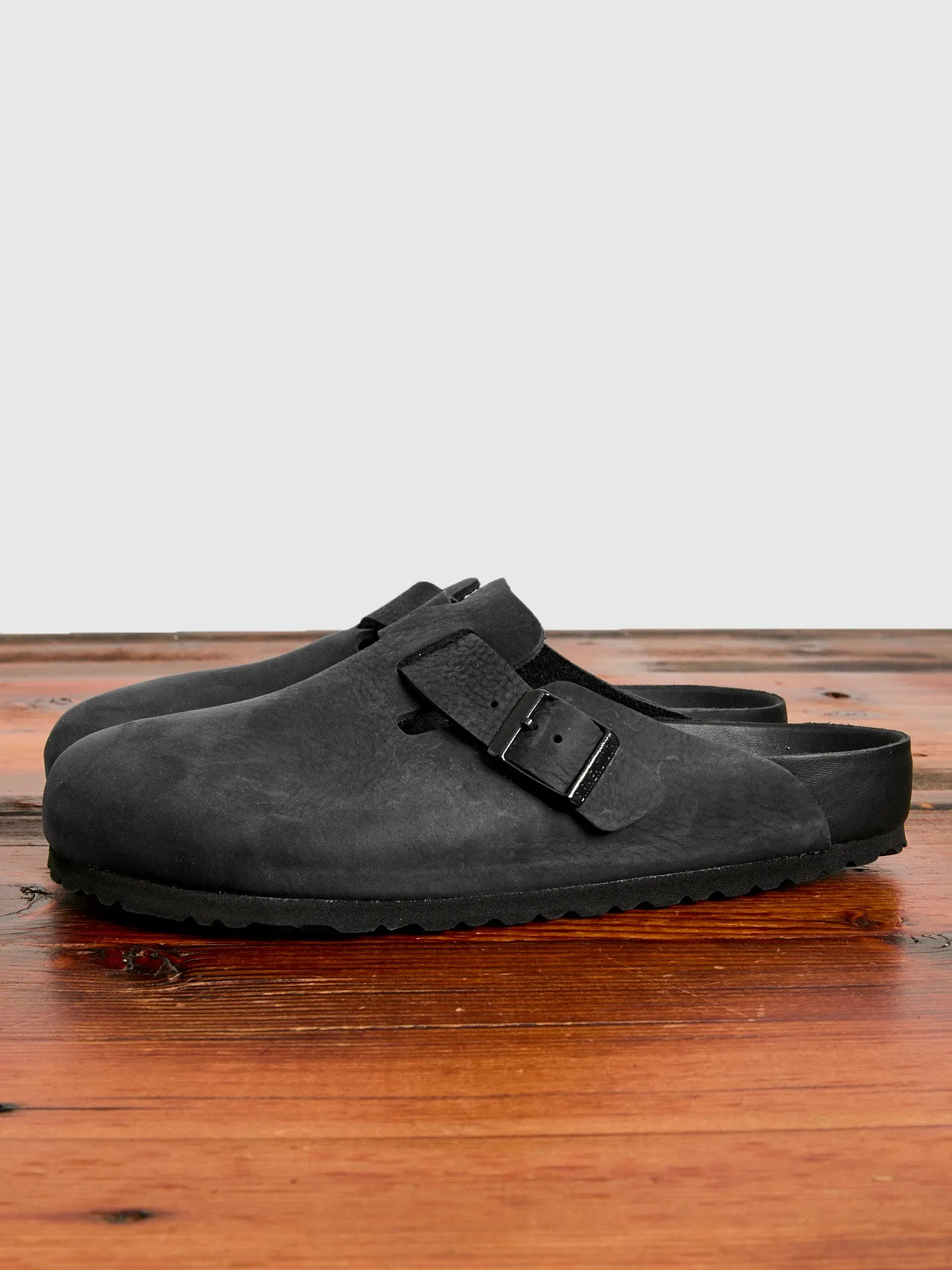 Boston Exquisite Clog in Blackout