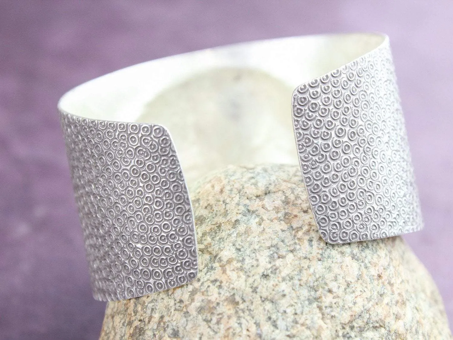 Exquisite Elephant Cuff Bracelet