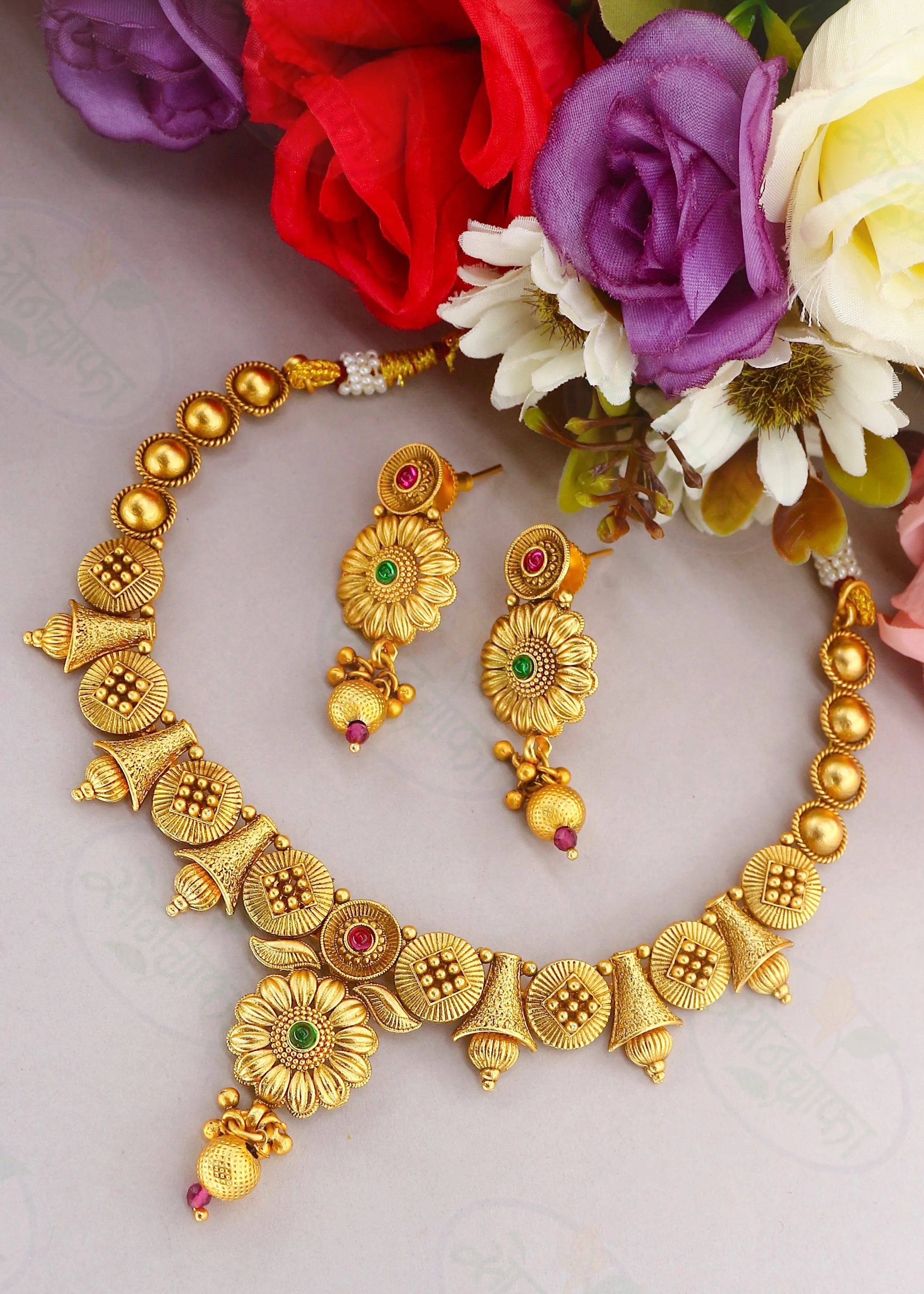 EXQUISITE RAJWADI NECKLACE