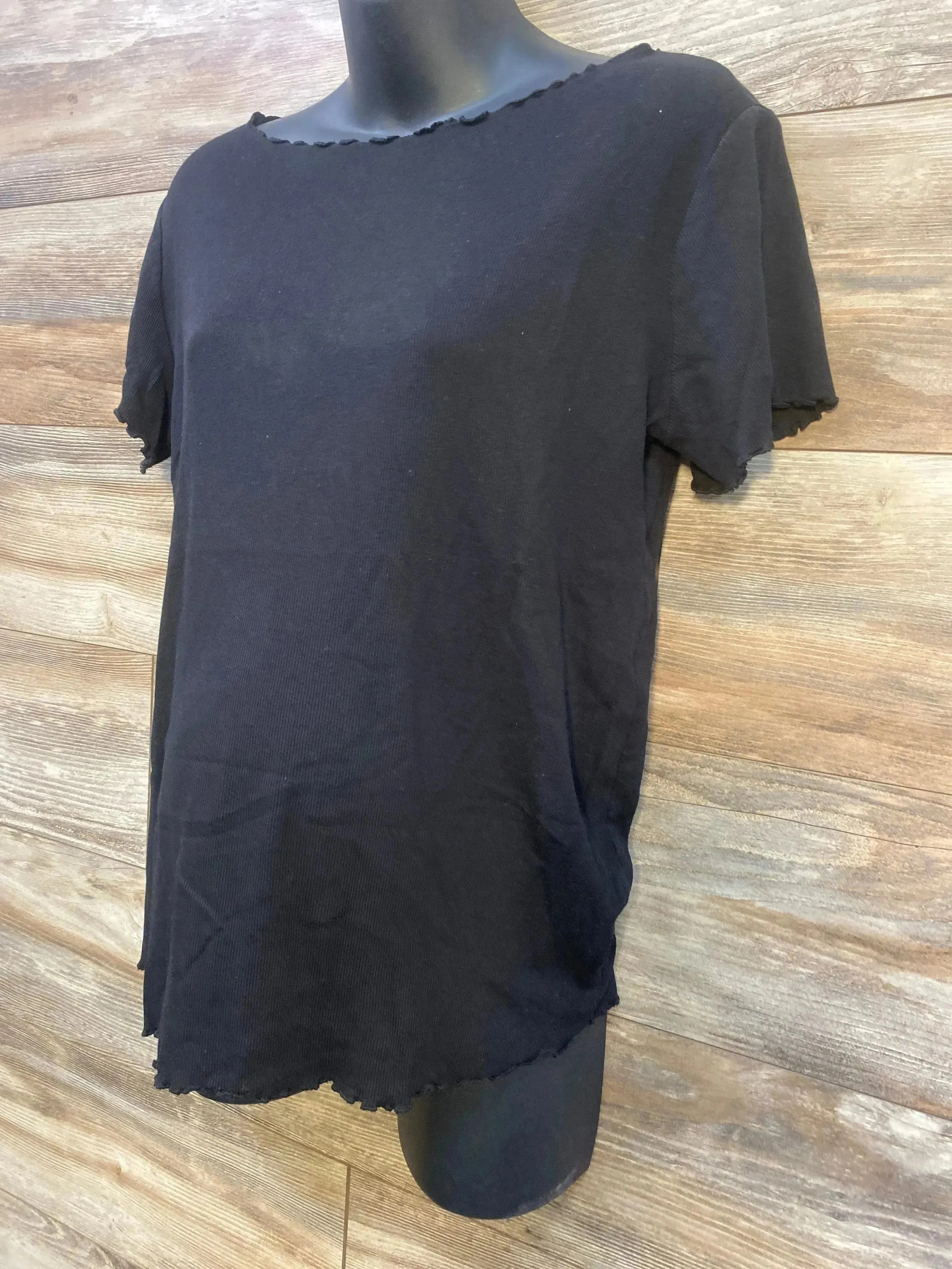 H&M Lettuce Trim Top Black sz XL