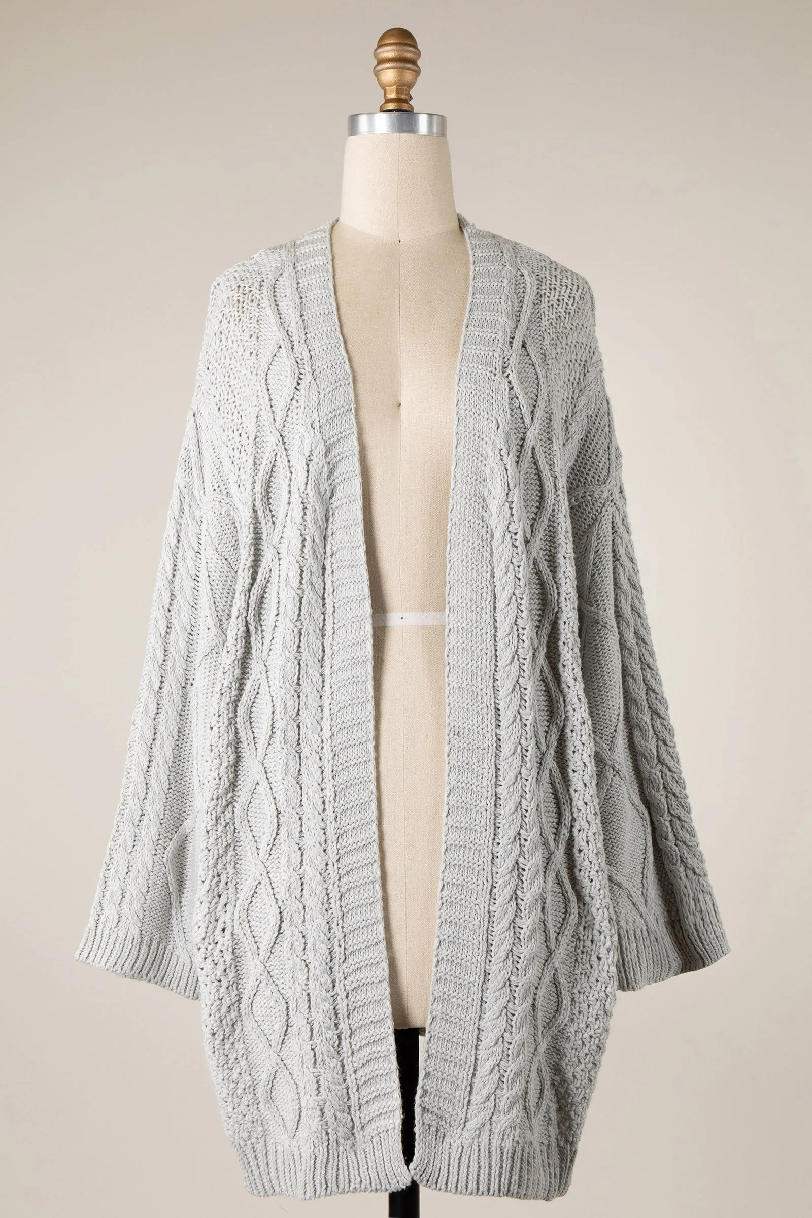 PATTERN BRAID CABLE SOFT KNIT CARDIGAN 1 PACK